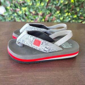 Reef Ahi Light Up Sandals Red Gray size 3/4
